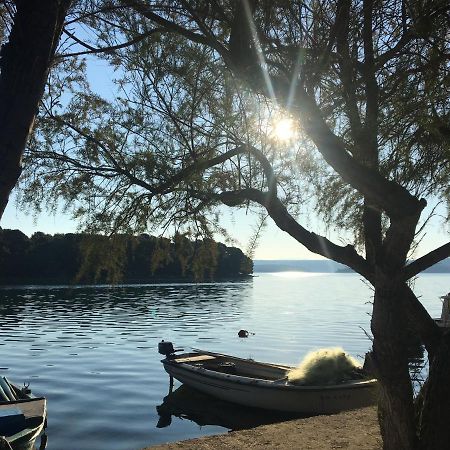 Apartman Put Svete Kate Raslina Exteriör bild