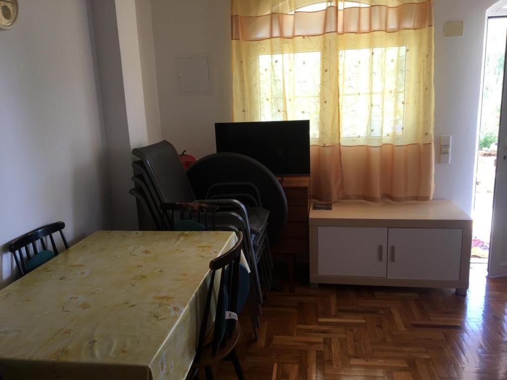Apartman Put Svete Kate Raslina Exteriör bild